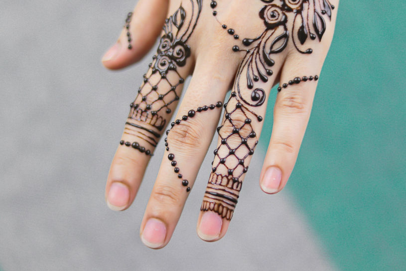 Ons waterpijpen terras Klassieke henna tatoeages